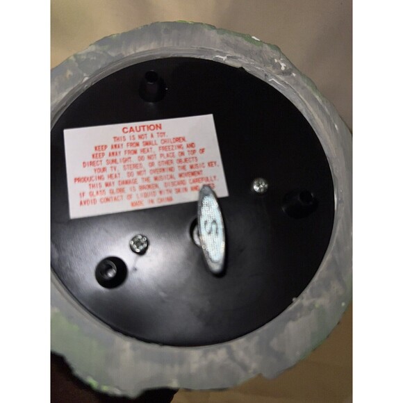 Easter Bunny Musical Snow Globe plays "Easter Parade” Tested And Work - Picture 2 of 9